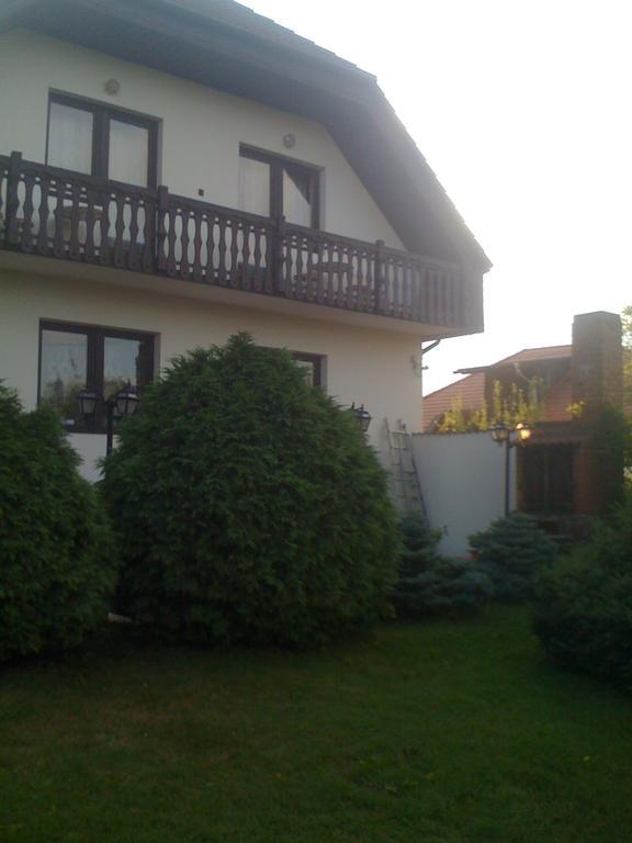 Ilona Panzio Otel Balatonlelle Dış mekan fotoğraf