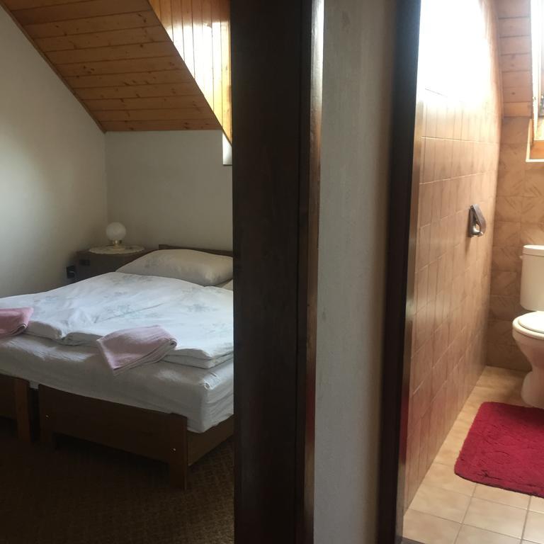 Ilona Panzio Otel Balatonlelle Dış mekan fotoğraf